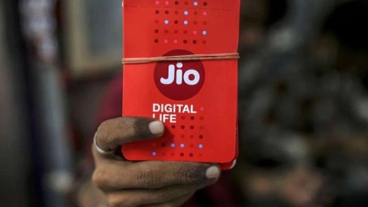 Big blast from Mukesh Ambani's Jio, you can gift unlimited 5G data to friends in Rs 601 recharge plan