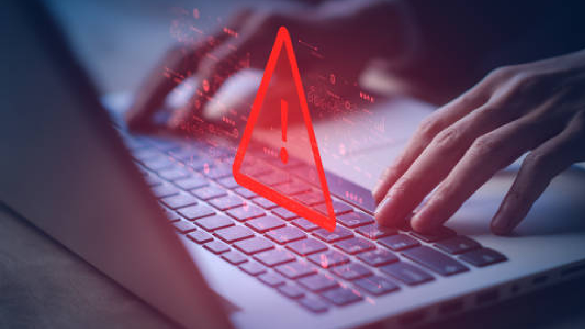 DoT's big attack on cyber crime, 35 thousand WhatsApp numbers and thousands of groups banned