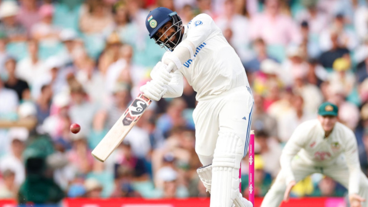 Jasprit Bumrah's short innings created a big blast, defeated Rohit Sharma in one stroke