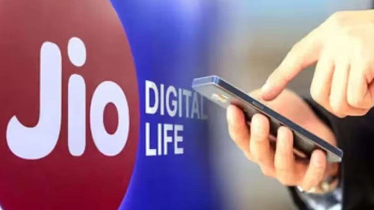 Jio cuts the price of JioCinema plans by 51%, crores of customers are happy