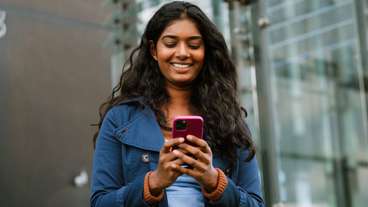 Do this small trick in your smartphone, even 1.5GB data will last you the whole day.