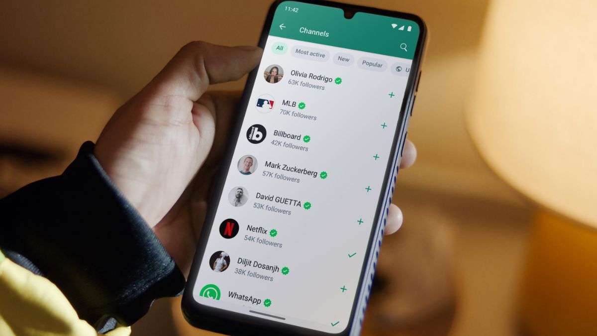 This limit has been removed for all users in WhatsApp, the biggest change happened as soon as 2025 arrived.