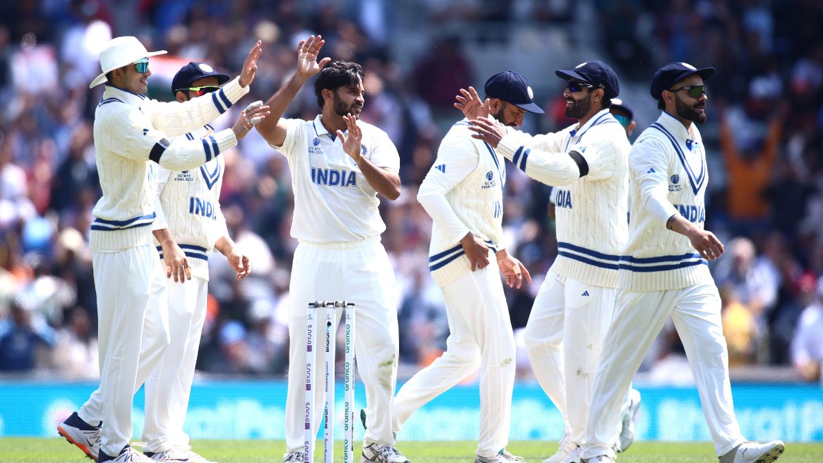 BCCI's Central Contract of these players, this star all -rounder also became out