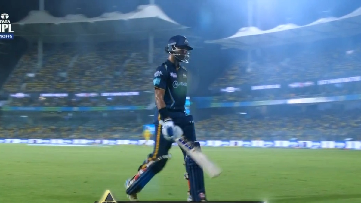 In the middle of the season, this player got a place in the IPL team, was in auction