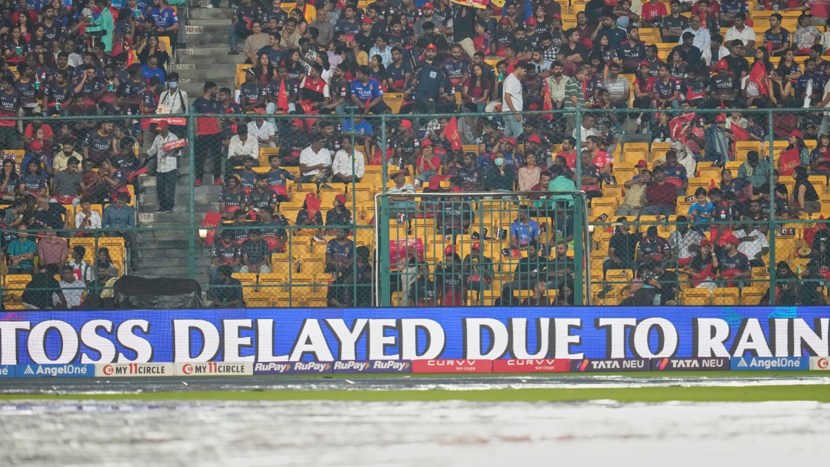 RCB vs pbks live score: Light rain in Bengaluru, toss may be delayed