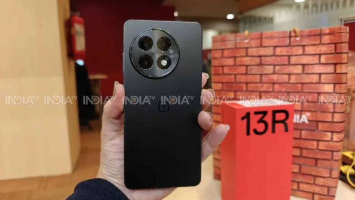 First big price cut in OnePlus 13R, 12 thousand rupees cheaper phone