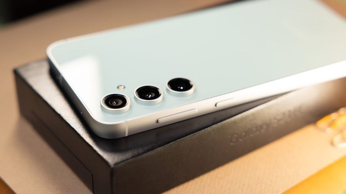 Samsung Galaxy S25 Fe Selfie Camera will be upgraded! Details revealed before launch