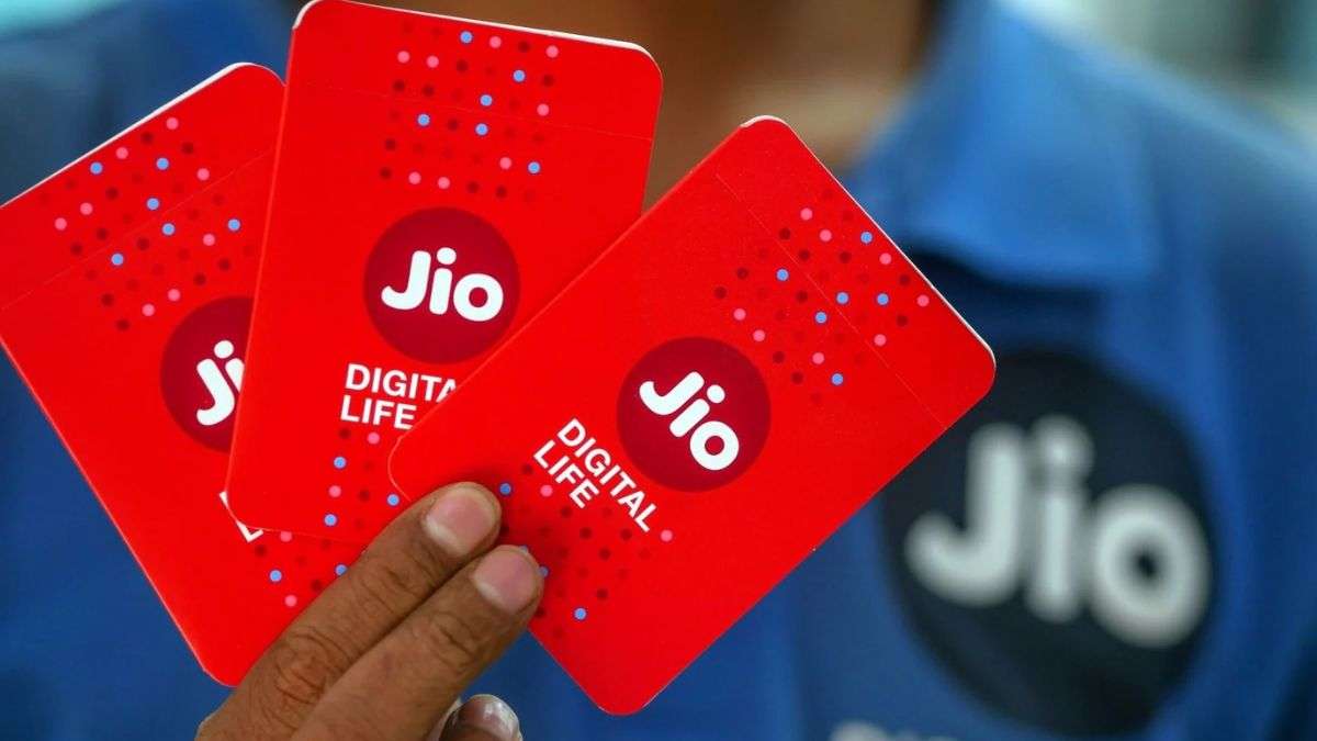 Jio's 49 crore users big relief, cheap recharge plan of 72 days got fun