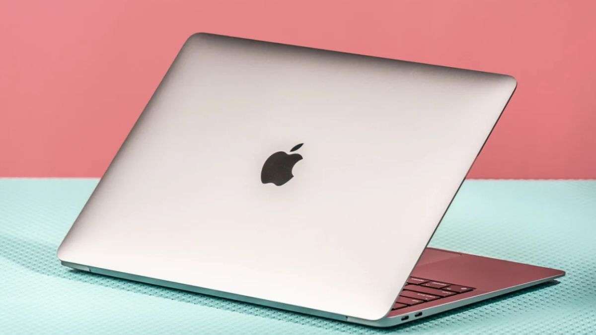 Macbook Air is available in less than 34 thousand, the price fell on the last day of Flipkart Sale