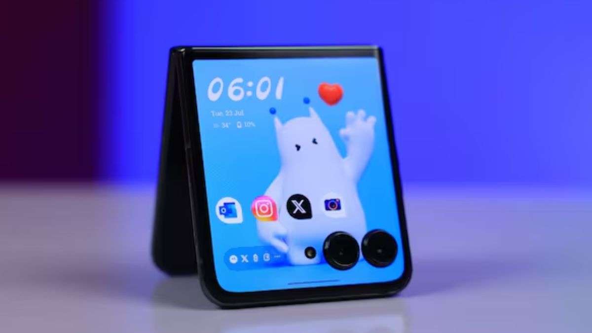 Motorola RazR 60 Ultra sale starts, three cameras with 50MP sensors, know the price and discount offer