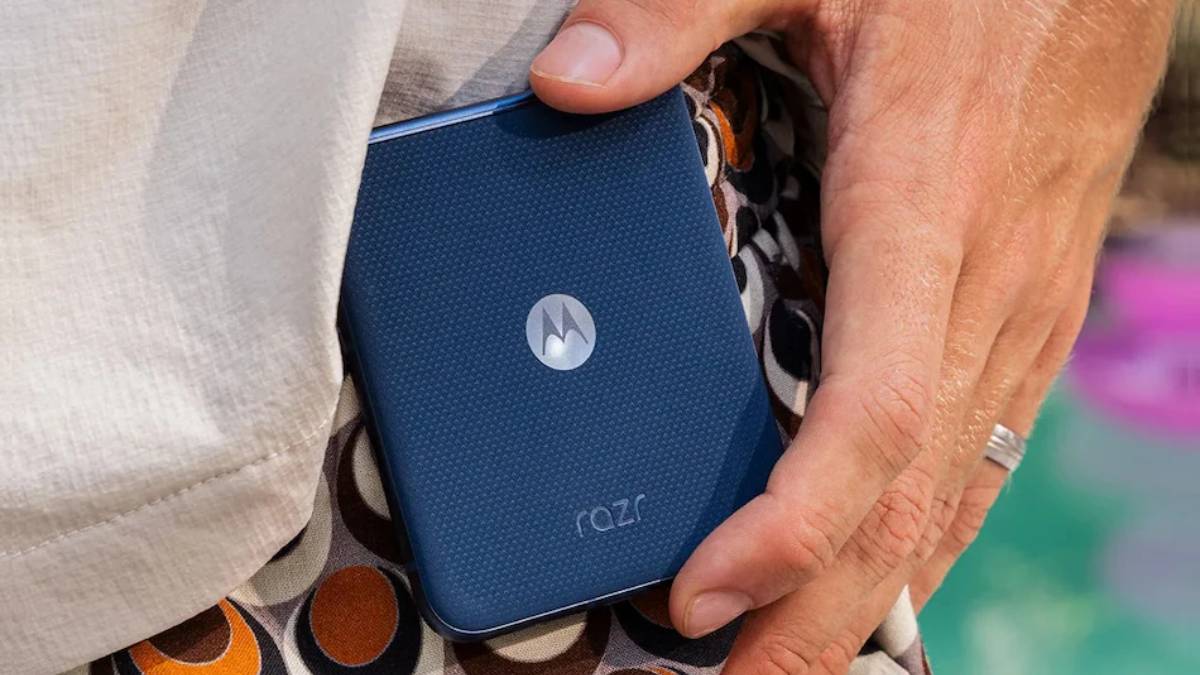 Cheap foldable smartphone bringing Motorola, will launch on this day in India, list on flipkart