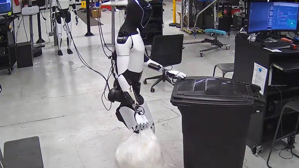 VIDEO: Elon Musk's Optimus Robot did all the household chores, you will also be surprised to watch videos