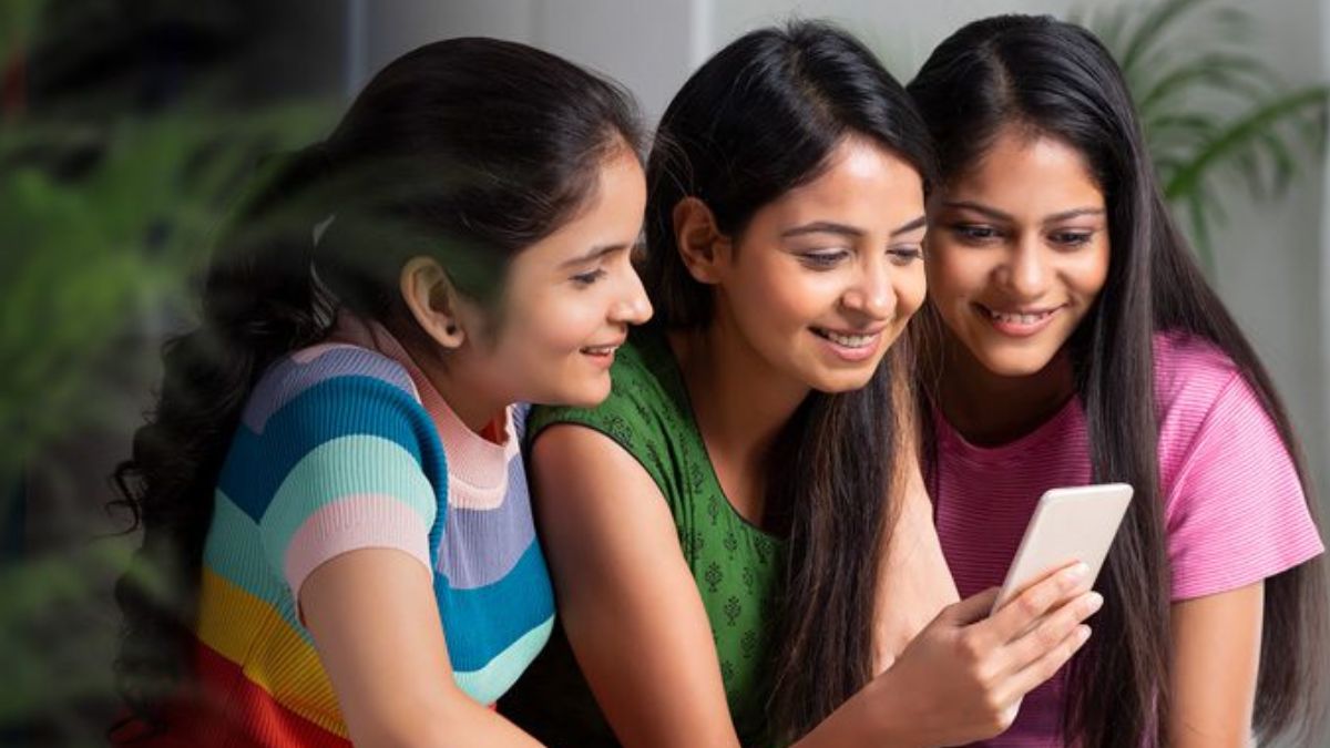 Cheap recharge plan of Rs 300 was launched, mobile users will get 3GB data every day