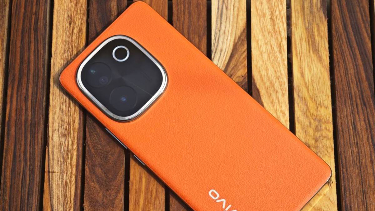 Vivo's 50MP camera 5G phone priced, big price of Rs 10000